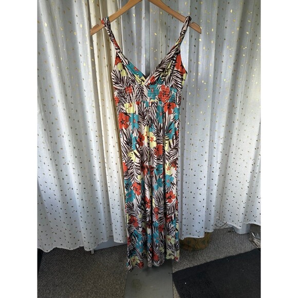 BCBG Paris Tropical Flowers Leaves Twisted Straps Smocked Waist Maxi Dress XS - Picture 3 of 6